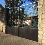 Fantastico Con Piscina En Avenida Del Brillante *