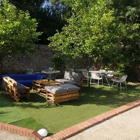 Fantastico Con Piscina En Avenida Del Brillante Holiday home *