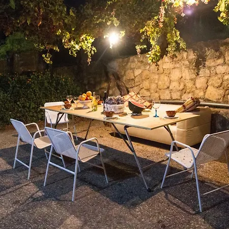 Fantastico Con Piscina En Avenida Del Brillante Holiday home Cordoba